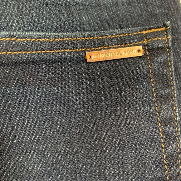 Michael Kors Dark Wash Izzy Skinny Midrise Jeans - Size 8 (EUC) - Picture 7 of 10